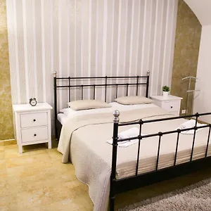 Stefania Centre Praga